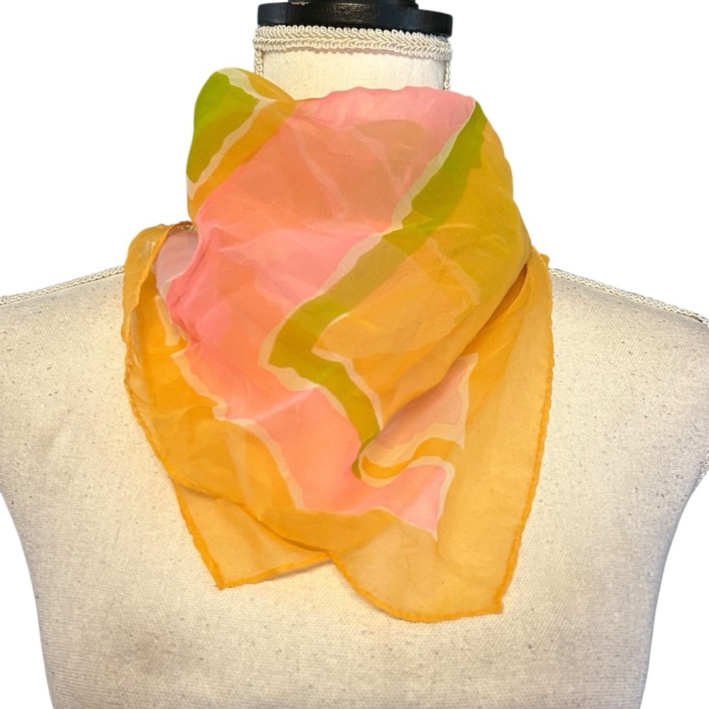 VINTAGE MADE‎ IN JAPAN WOOLWORTH CHIFFON GEOMETRIC SQUARE NECK SCARF PINK ORANGE